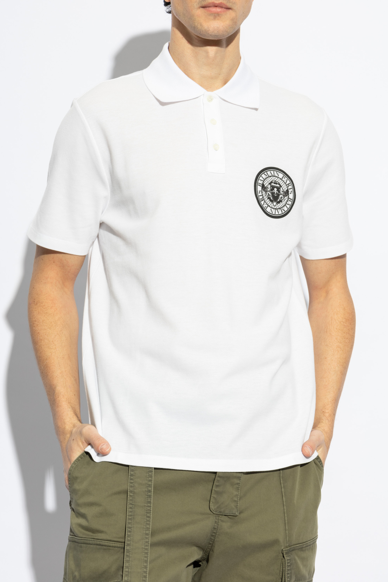 Tシャツ・カットソー BALMAIN Men Polo Shirts EH1EG010BB73 GAB BLANC NOIR WHITE Balmain Coin T-shirt - Men | BALMAIN